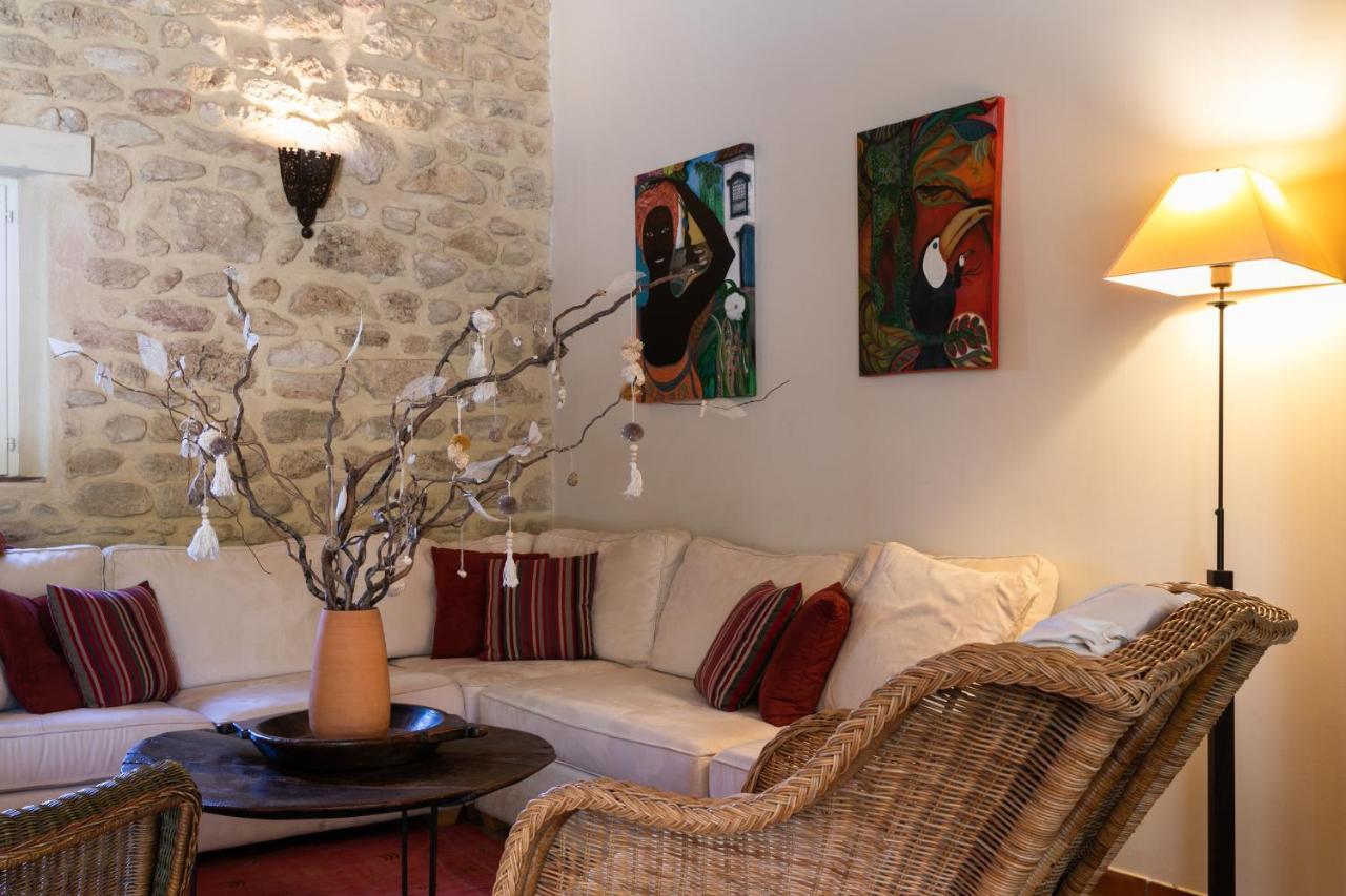 Gites Domaine Des Machottes Grans Εξωτερικό φωτογραφία